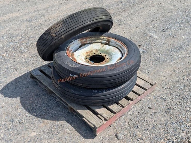 3-7.50-x-24-tires-w/-rims-image-1
