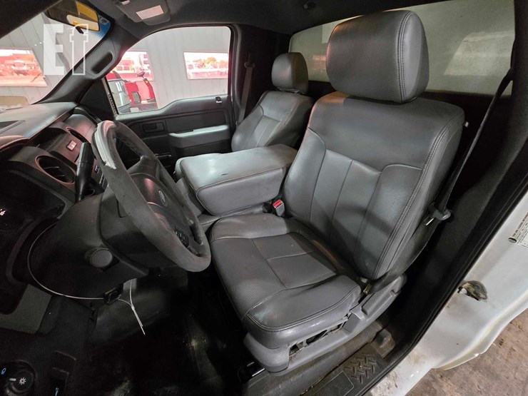 2014-ford-f150-xl-image-9