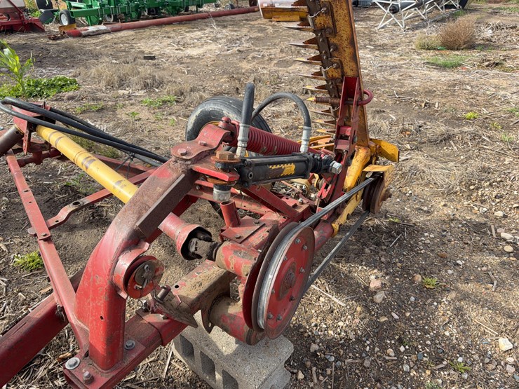 new-holland-456-image-5
