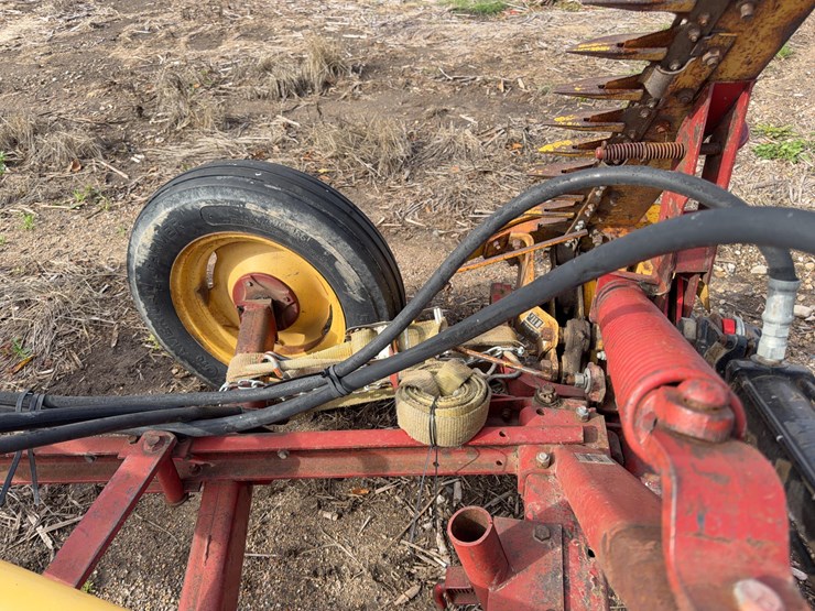 new-holland-456-image-6