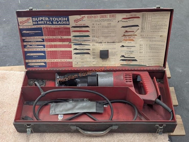 corded-power-tool-lot-image-8
