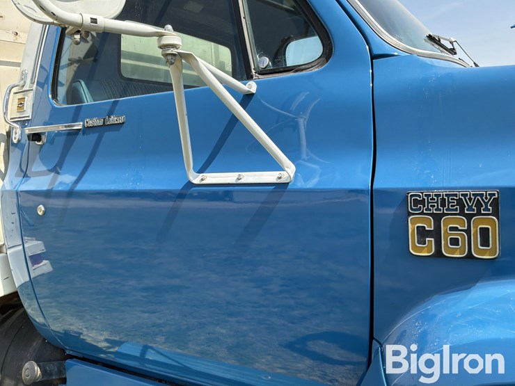 1974-chevrolet-c60-s/a-grain-truck-w/drill-fill-auger-image-16