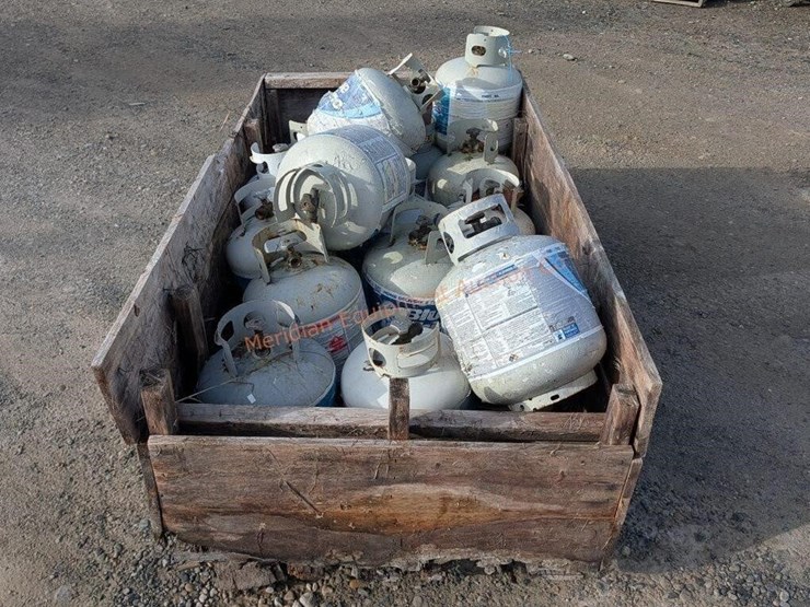 ~16--propane-tanks-image-4