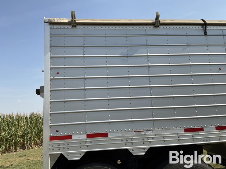 2022-timpte-super-hopper-t/a-grain-trailer-image-12
