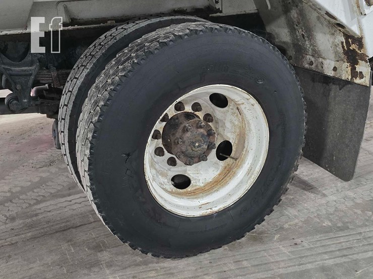 2015-international-durastar-4400-image-26
