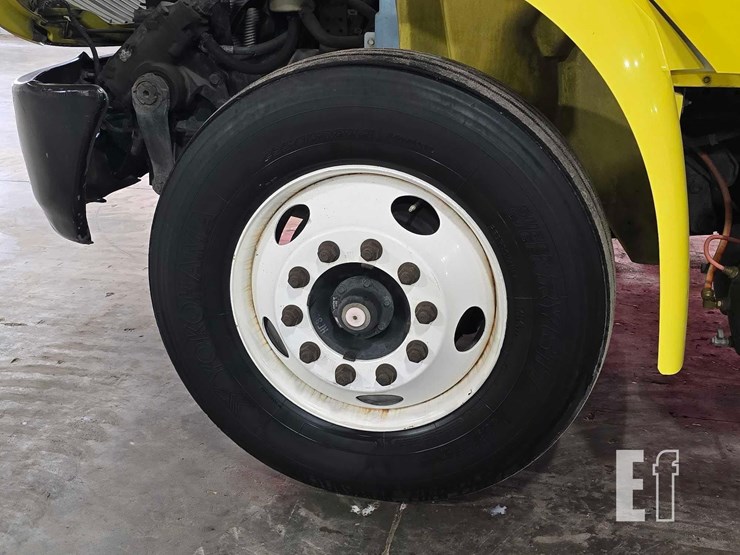 2010-international-durastar-4300-image-17