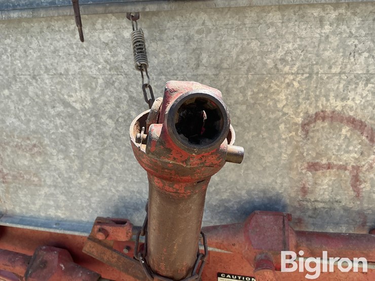 heider-151-feed-wagon-image-11