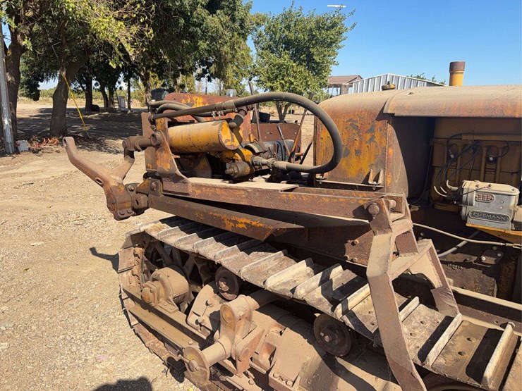 caterpillar-r5-image-35