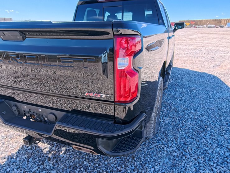 #3006-•-2021-chevy-1500-rst-pickup-truck-image-32
