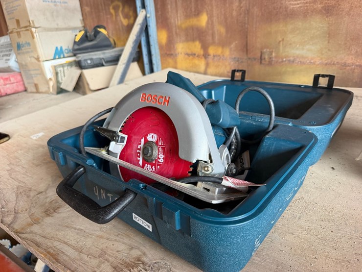 #2017-•-bosch-circular-saw-image-2