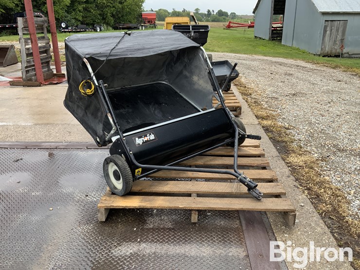 lawn-maintenance-equipment-image-2