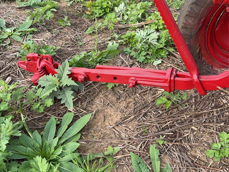 oliver-two-bottom-plow-image-27