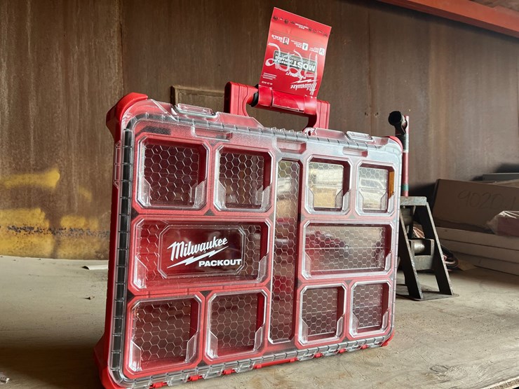 #2024-•-milwaukee-packout-organizer-image-2