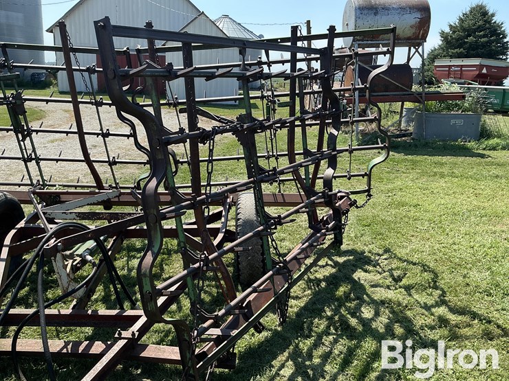 noble-800-series-cart-w/-4-section-harrow-image-13