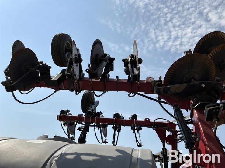 2023-case-ih-nutri-placer-2800-liquid-applicator-image-18