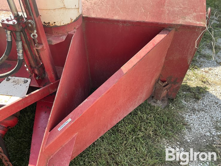 loftness-90"-3-pt-snow-blower-image-14