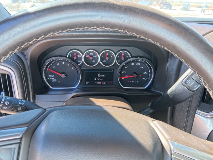 #3006-•-2021-chevy-1500-rst-pickup-truck-image-13