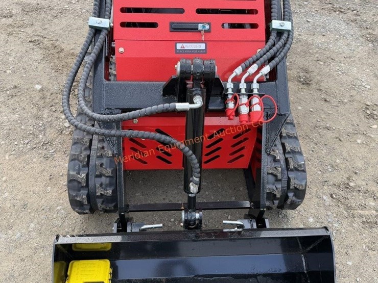 2026-sd-lanch-ssl60-mini-track-loader-image-9