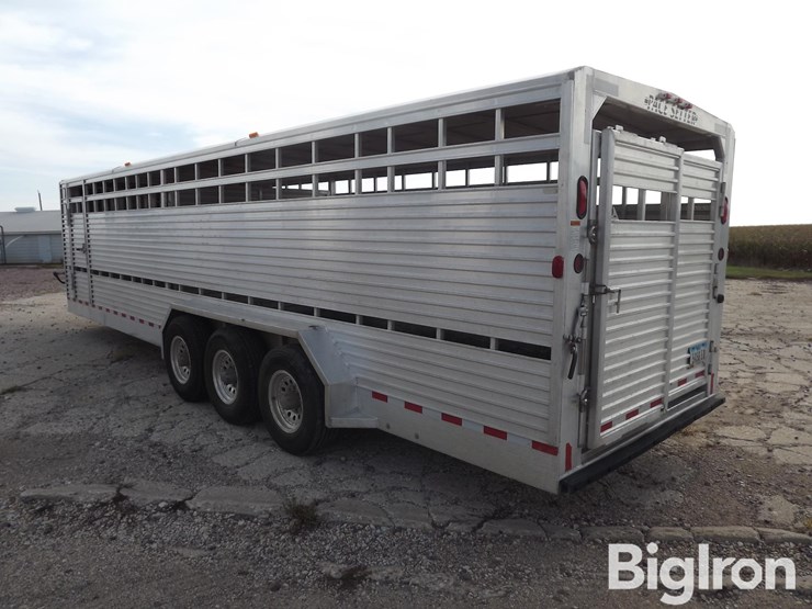 2004-k&o-mfg-pace-setter-tri/a-aluminum-livestock-trailer-image-7