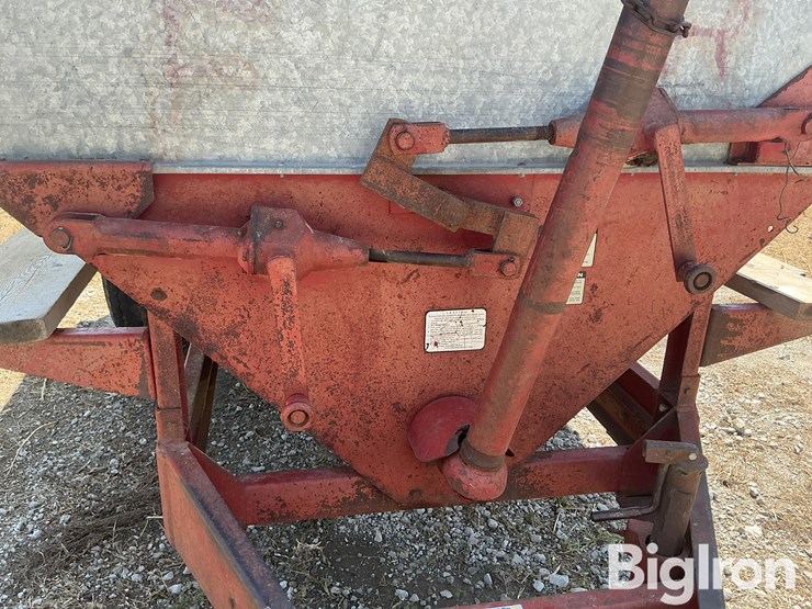 heider-151-feed-wagon-image-13
