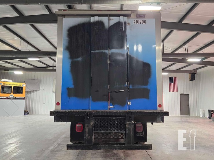 2010-international-durastar-4300-image-8