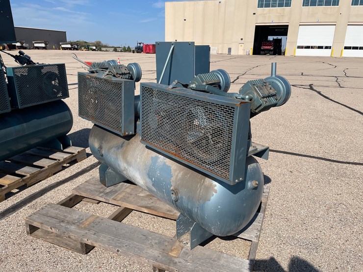 #1535-•-curtis-challenge-air-es-30-air-compressor-image-4