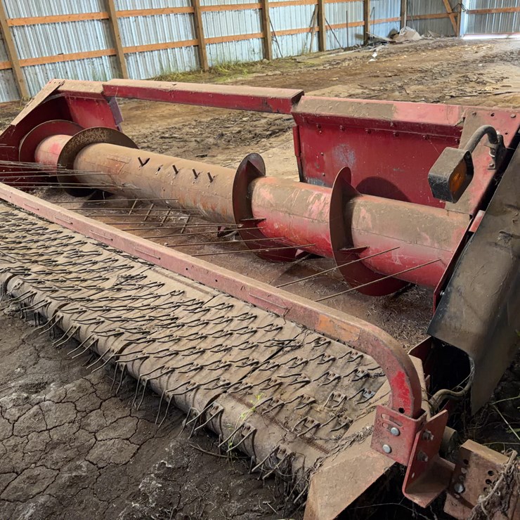 1995 Case 1015 Pickup Header