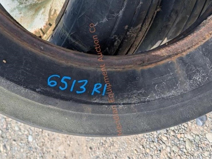 3-7.50-x-24-tires-w/-rims-image-9
