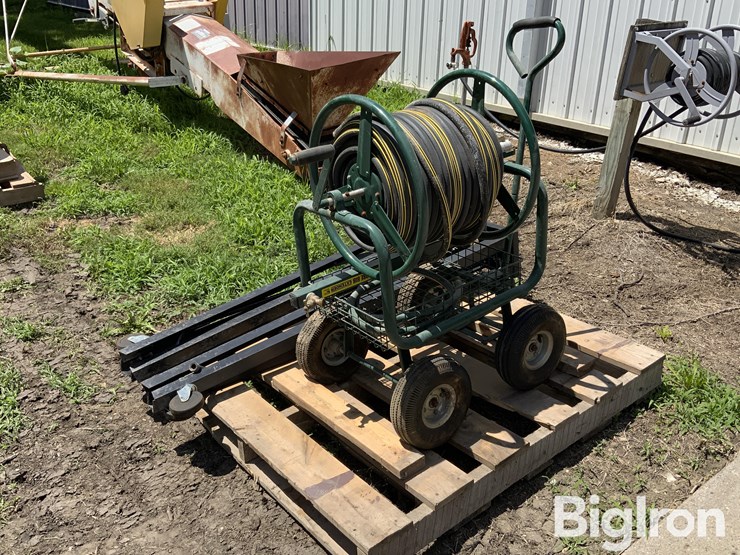 portable-hose-reel-w/sprinkler-stands-image-1