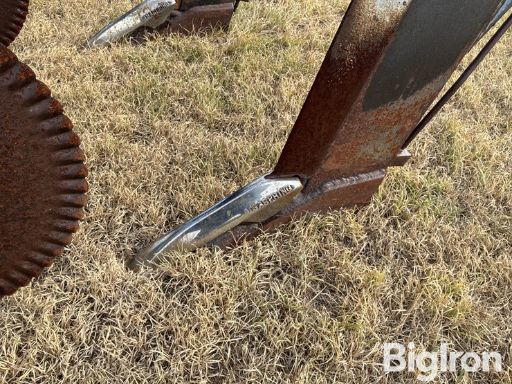1997-blu-jet-3-pt-sub-tiller-9-shank-ripper-plow-w/anhydrous-tubes-image-10