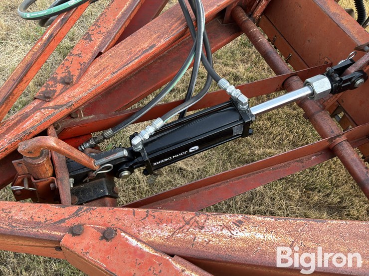 international-510-disc-drill-image-10