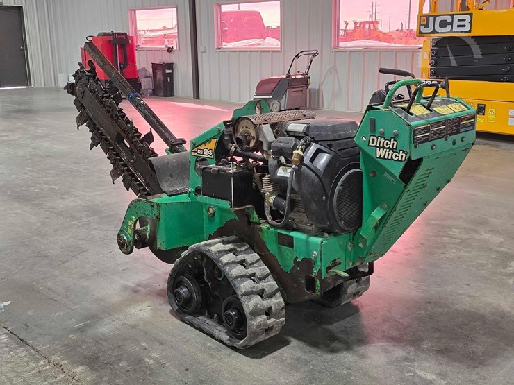 ditch-witch-rt24-image-4
