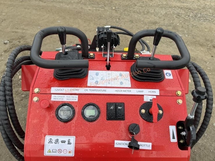 2026-sd-lanch-ssl60-mini-track-loader-image-14
