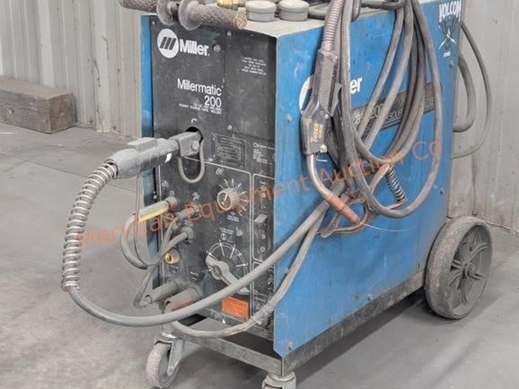 miller-millermatic-200-welder-image-8