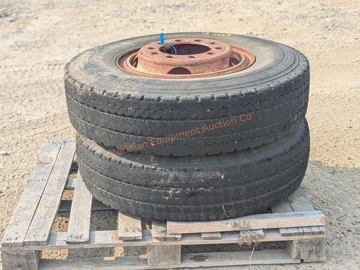 2--10.00-x-20-michelin-tires-w/-rims-image-6