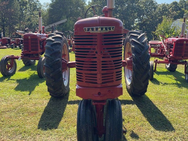 1942-farmall-m-image-2