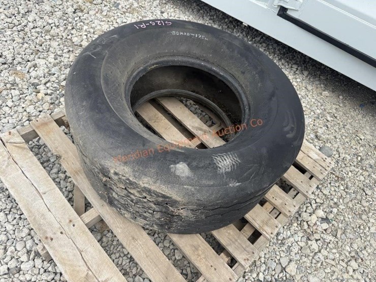 firestone-36/16r17.5-tire-image-4