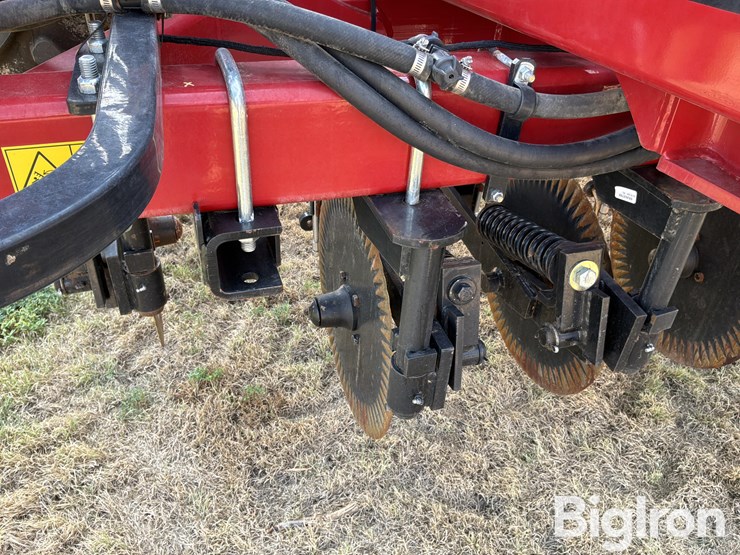 2023-case-ih-nutri-placer-2800-liquid-applicator-image-15