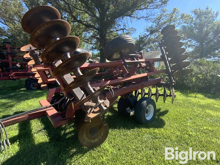 case-ih-496-18'-folding-disk-image-17