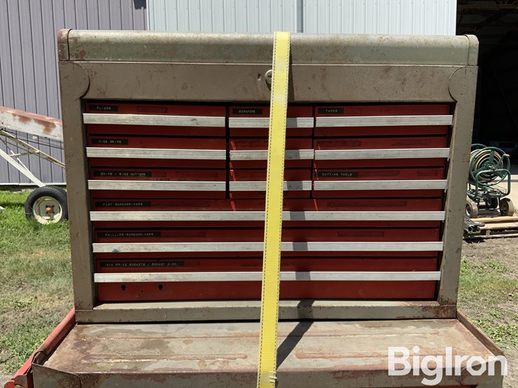 portable-tool-chests-image-10
