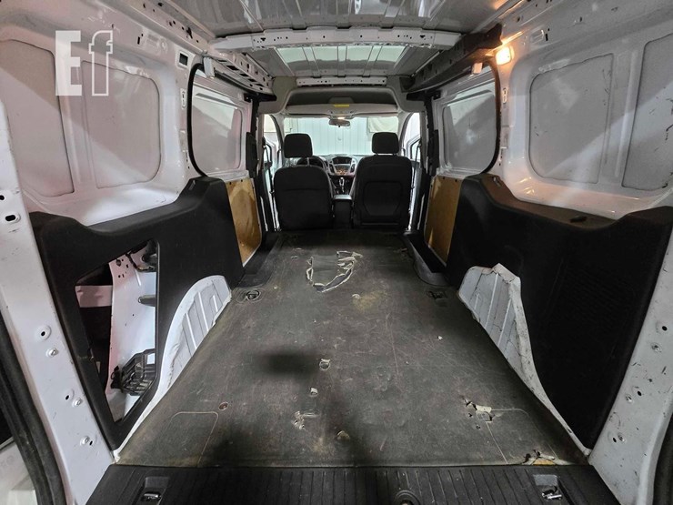 2016-ford-transit-connect-image-16