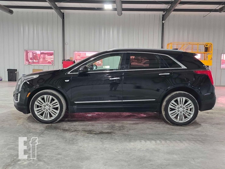 2019-cadillac-xt5-image-5