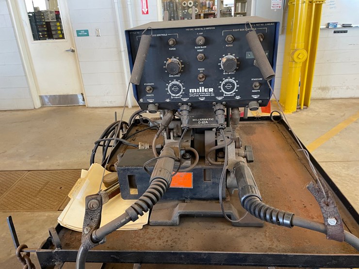 #1541-•-millermatic-d-52a-smoke-gun-on-transport-with-magnum-extractor-image-6