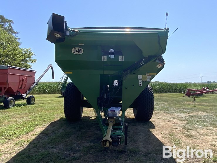 j&m-750-18-grain-cart-image-2
