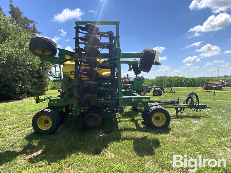 2007-john-deere-1990-30'-air-seeder-image-4