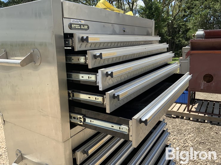 steel-glide-2-piece-tool-chest-image-11