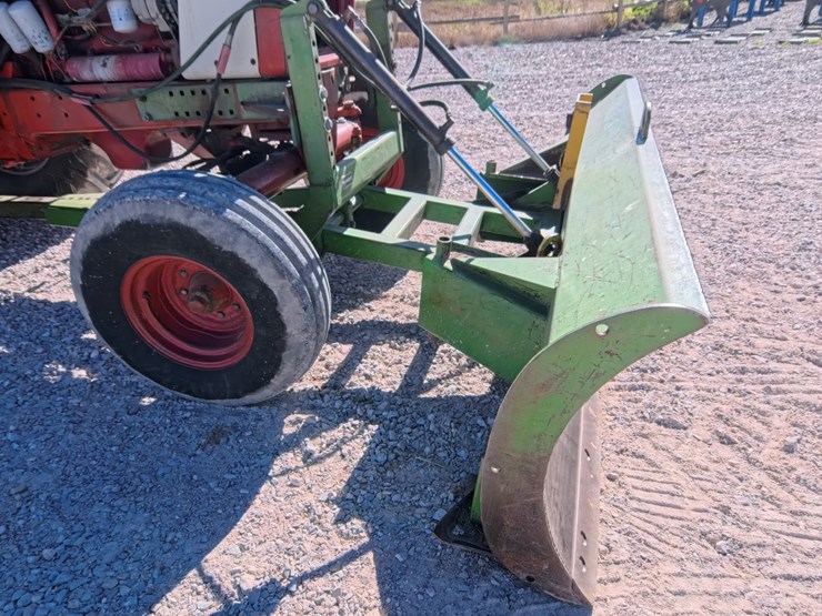#1056-•-international-986-tractor-image-25