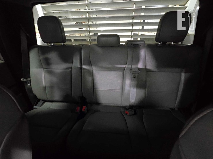 2018-ford-f350-image-15