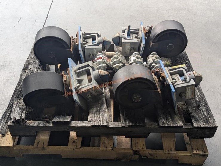 4--tandemloc-container-casters-w/-locks-image-4