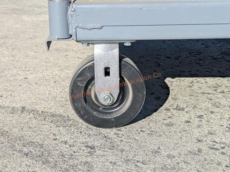 ~6'x3'-mobile-panel-cart-w/-casters-image-8
